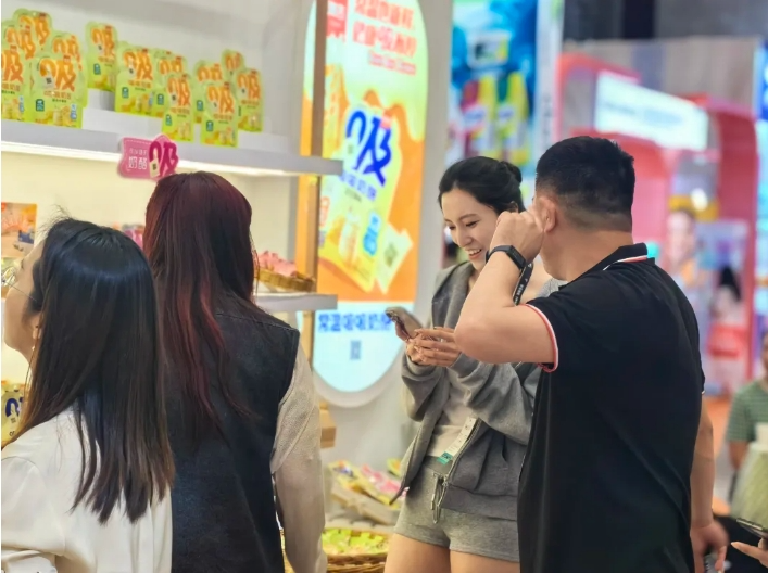 万人品鉴，签约爆单，淘吉奶酪“火力全开”！